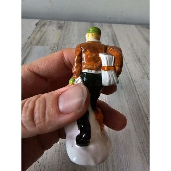 Dept 56 newspaper village news delivery dog man people accessory village Xmas de - Picture 4 of 7